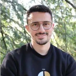 Author profile picture